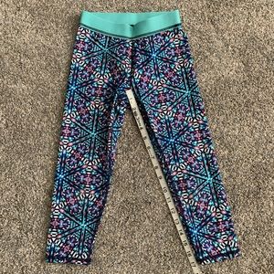 GapFit kids Sport Capri Leggings
